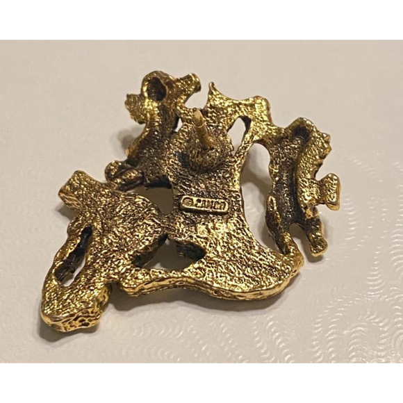 Vintage Camco Hairdresser Angel Lapel Pin - Picture 2 of 4